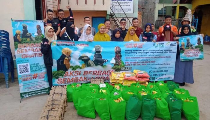 ACT Jambi Kerjasama YBM PLN Jambi Berikan 200 Paket Sembako