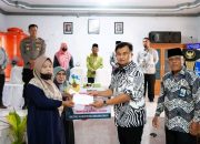 Bupati Salurkan Zakat Mustahik Benar Membutuhkan