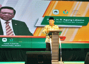 Perayaan Hari Santri Nasional di Pesantren Buntet Cirebon Undang Wantimpres Agung Laksono