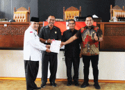 DPRD Gelar Rapat Paripurna Sampaikan Pendapat Bupati Terhadap 2 Ranperda Serta Inisiatif