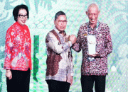 Pesisir Selatan Raih Penghargaan Adipura Kategori Kota Kecil dari Kementerian Lingkungan Hidup dan Kehutanan RI