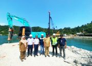 Bupati Pesisir Selatan Pastikan Pembangunan Pelabuhan Panasahan Tepat Waktu