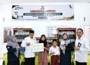 Berbagi Cinta, Baznas Dharmasraya Salurkan Uang Tunai untuk Anak Yatim di Lebaran Yatim