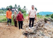 PJ Wali Nagari Pekonina Pauah Duo Pergunakan Bantuan Perusahaan PT Suprime Energi’ Perbaikan Jalan Rusak