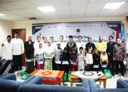 PWI Jaya Berbagi Dengan Anak Yatim Piatu