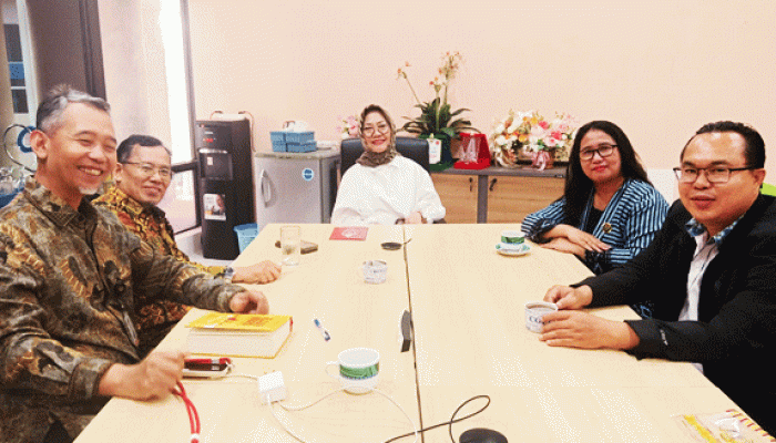 Tarnama Podcast Hadirkan Prof. Agus Fanar Syukri Bahas Disiplin Jepang, Riset, dan Pengalaman Global