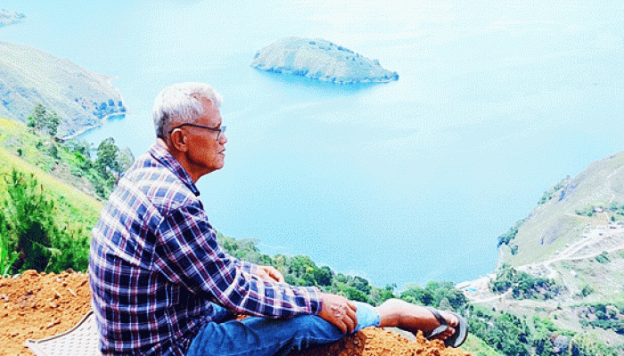 Menulis: Menjahit Masa Lalu, Menjaga Masa Depan