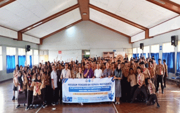 Dosen UKI Tanamkan Budaya Keselamatan Kerja dan Kepedulian Lingkungan kepada Siswa SMK Yadika 13 Bekasi Melalui Pelatihan Pengelasan dan Daur Ulang Limbah Otomotif