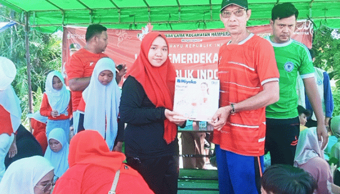 Ribuan Warga Antusias Ikuti Jalan Sehat 10 Kilometer, Kostum Unik hingga Doorprize Semarakkan HUT RI ke-81