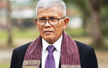 AMBISI KEPEMIMPINAN DALAM KOMUNITAS SEMARGA